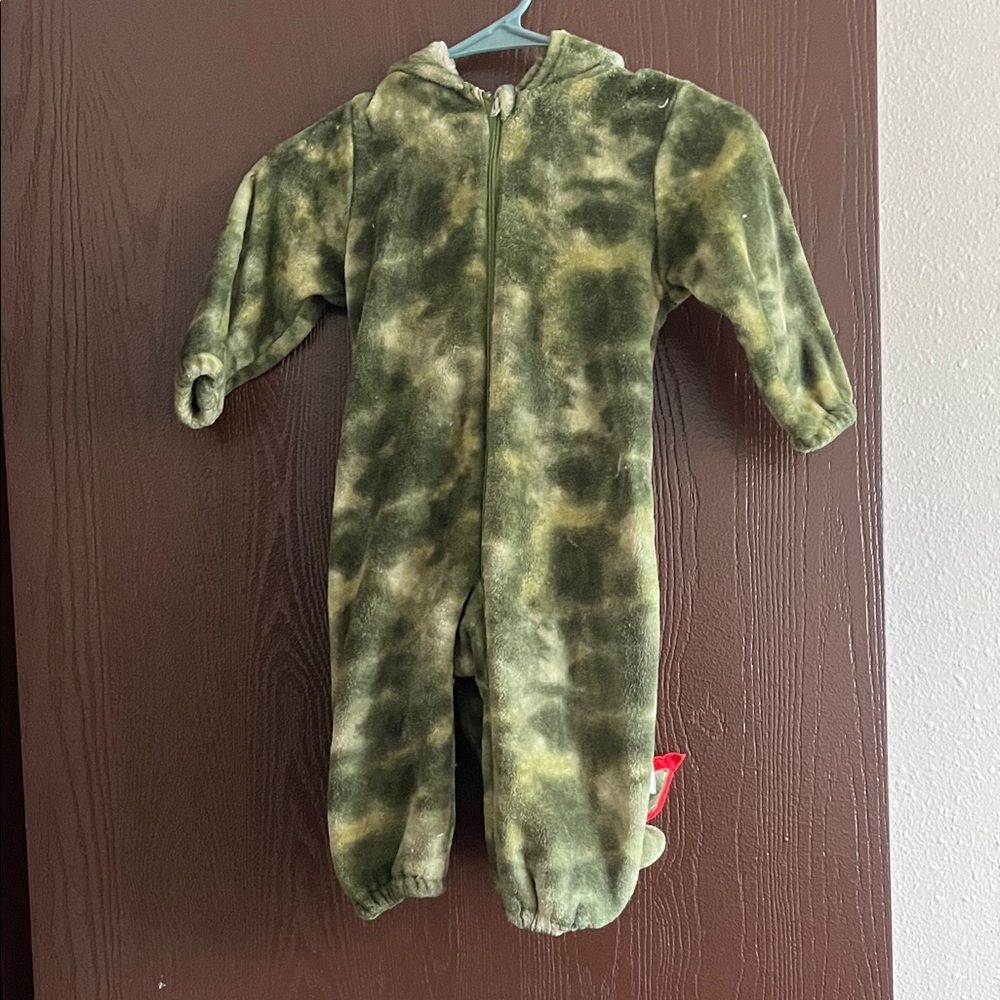 Cozy Green Tie-Dye Hooded Footie One-Piece for Kids